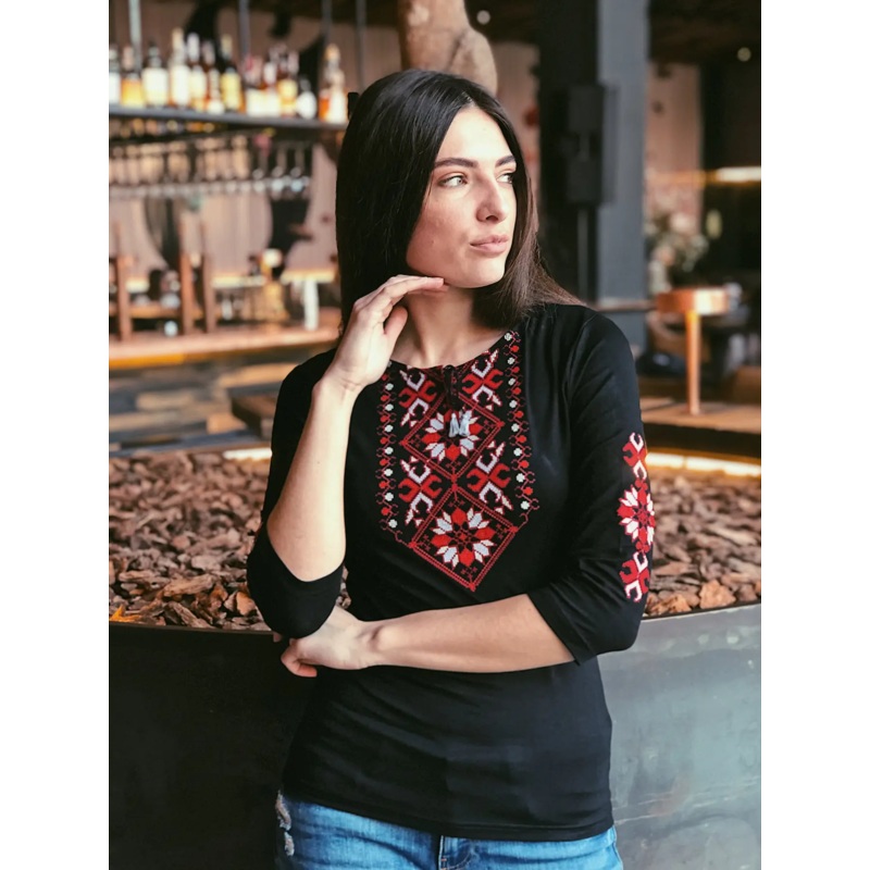 Ladies  sleeve Podolianka shirt red