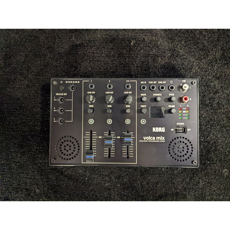 Floor Demo Volca Mix 4-Channel Analog Performance Mixer
