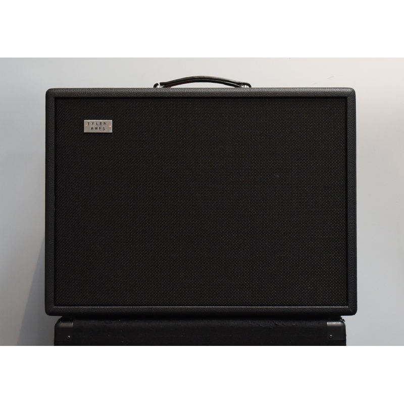 HM-18 Twin 1×10 and 1×12