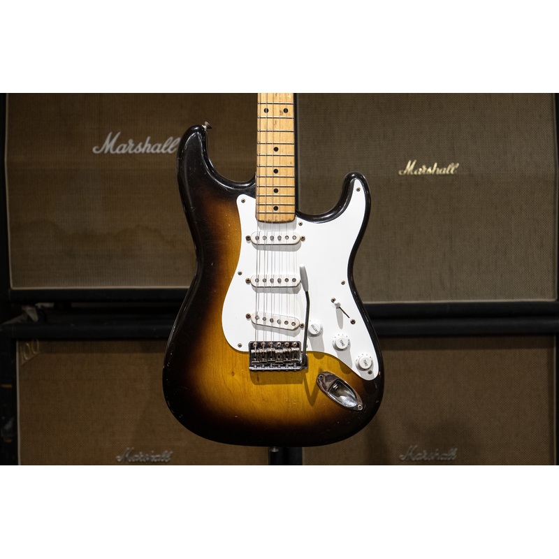 1956 Fender Stratocaster  – Sunburst