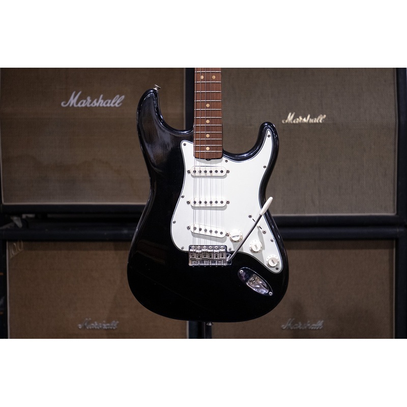 1964 Fender Stratocaster – Black