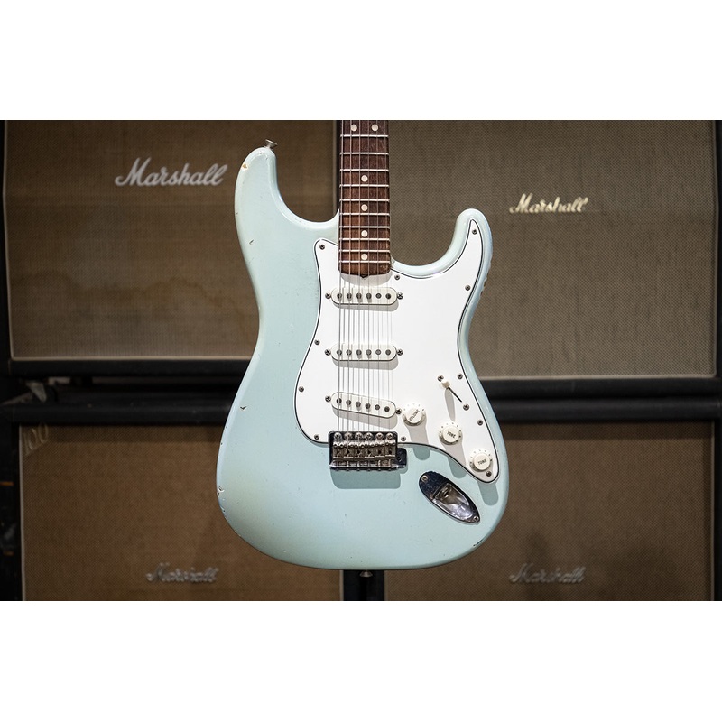 1965 Fender Stratocaster – Sonic Blue