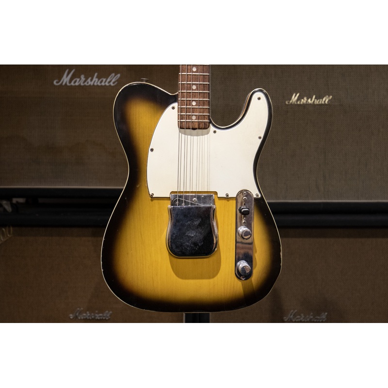 1967 Fender Custom Esquire – Sunburst