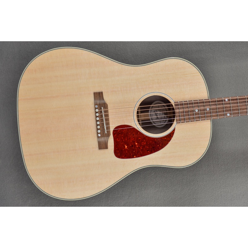 J-45 Studio Walnut – Antique Natural