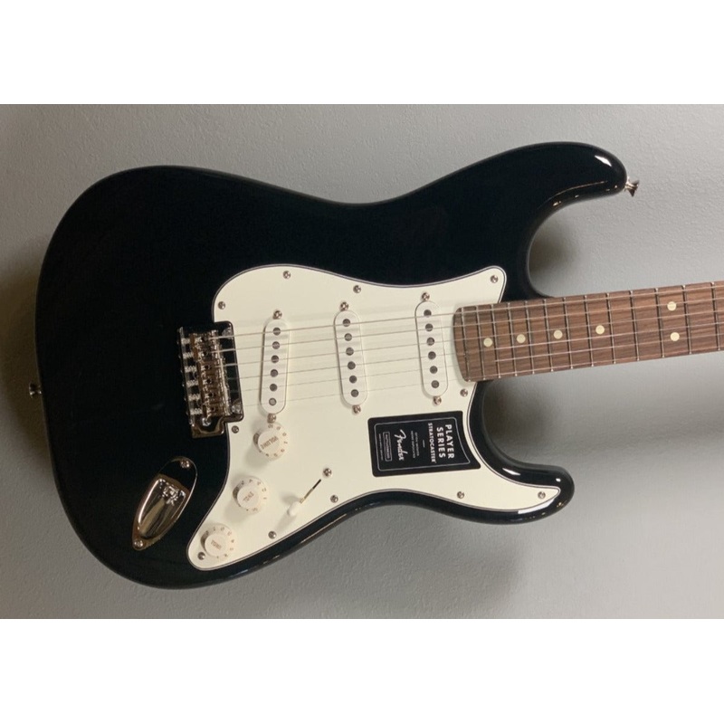 PLAYER STRATOCASTER-Black