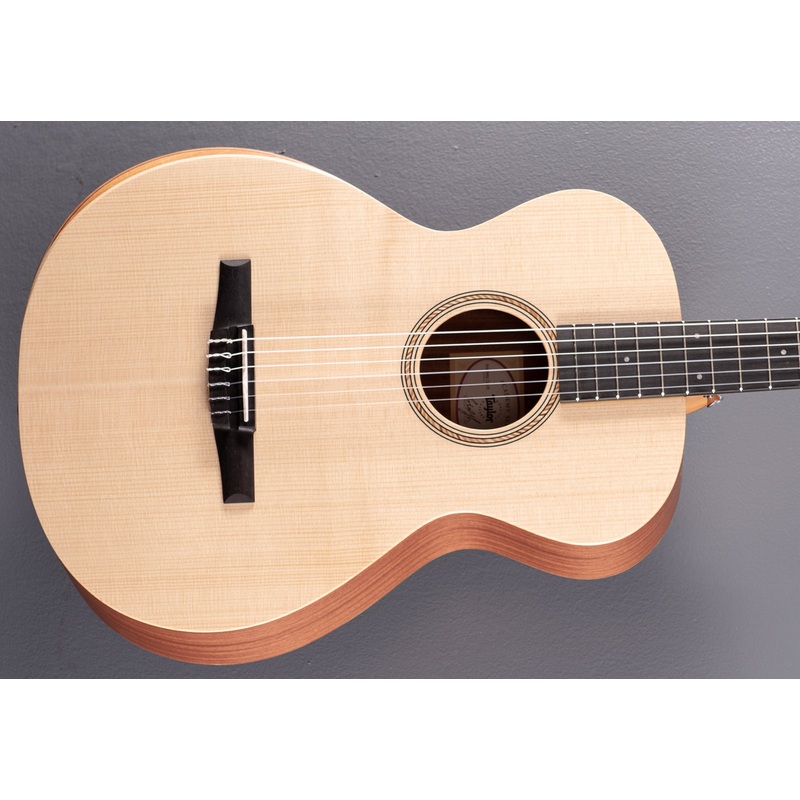 Academy 12E-N