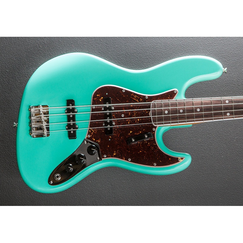 American Vintage II 1966 Jazz Bass – Seafoam Green