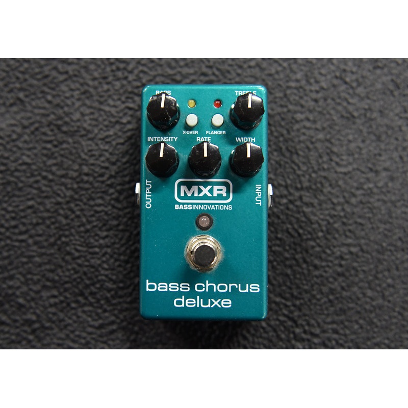 M83 Bass Chorus Deluxe
