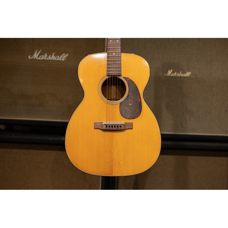 1964 Martin OOO-18- Natural