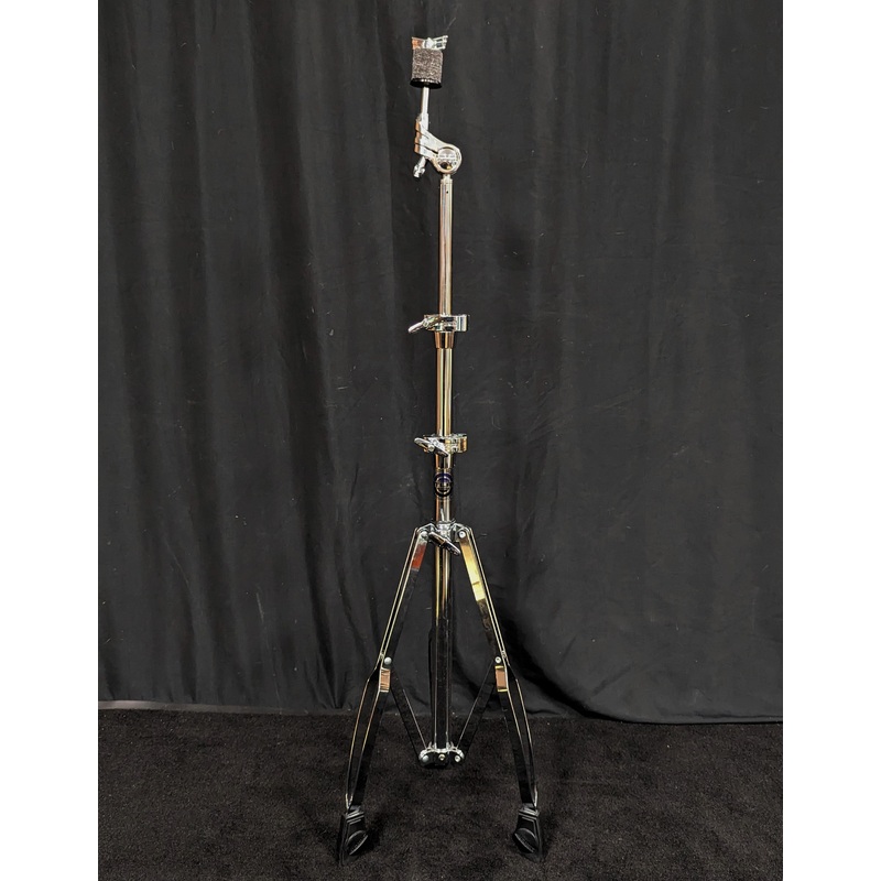 Atlas Straight Stand