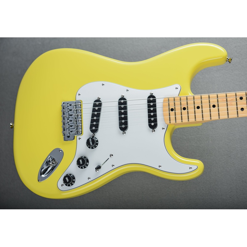 MIJ Limited International Color Stratocaster – Monaco Yellow
