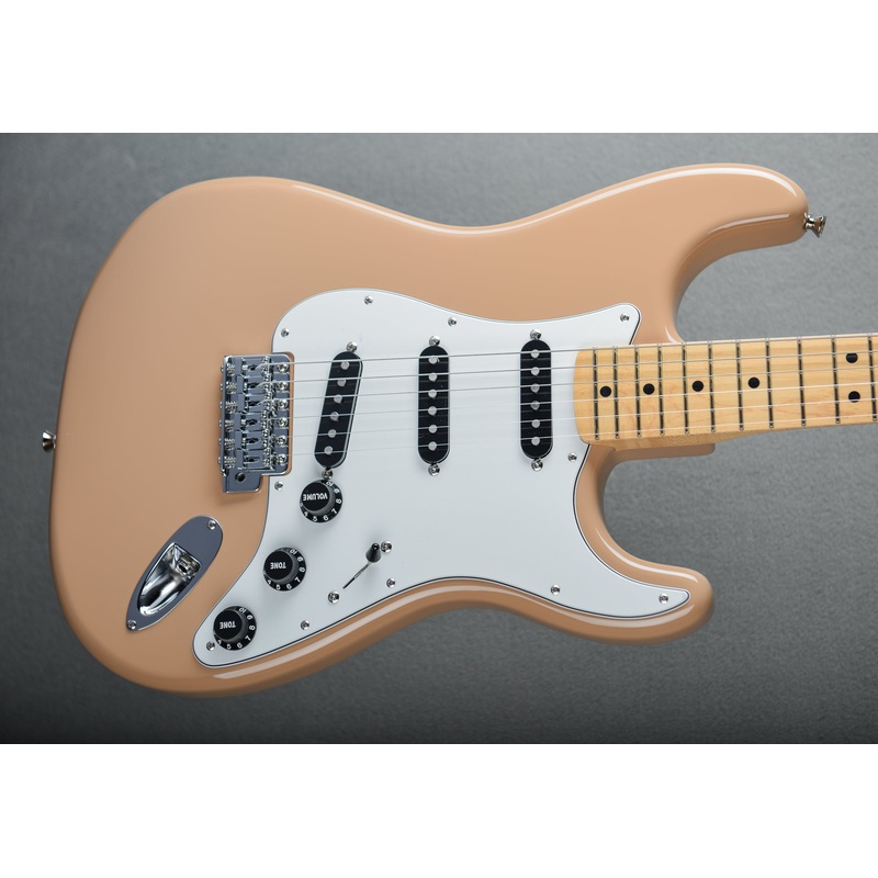 MIJ Limited International Color Stratocaster – Sahara Taupe