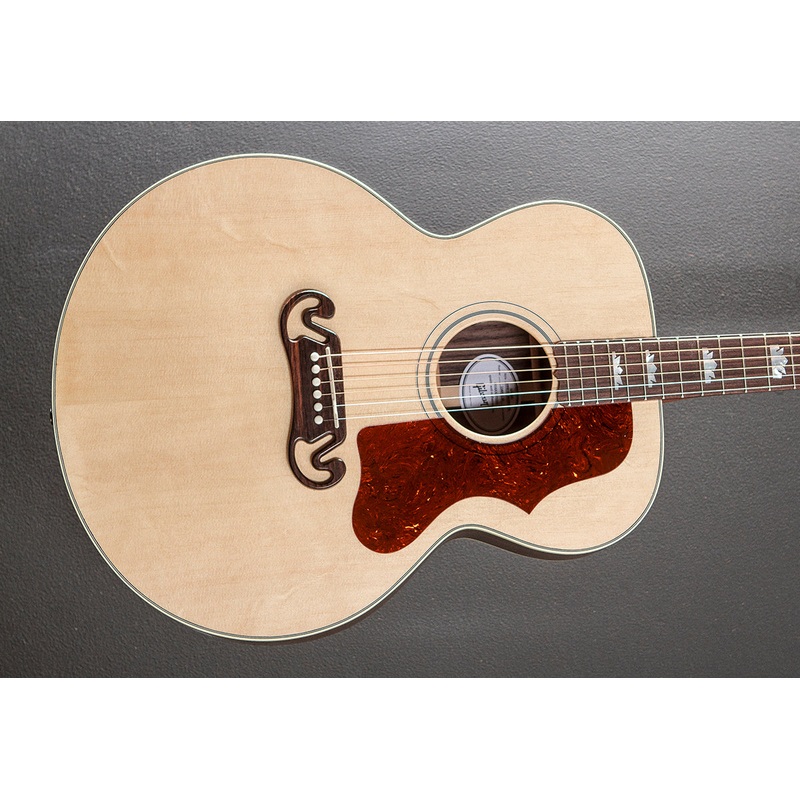 SJ-200 Studio Rosewood – Satin Natural
