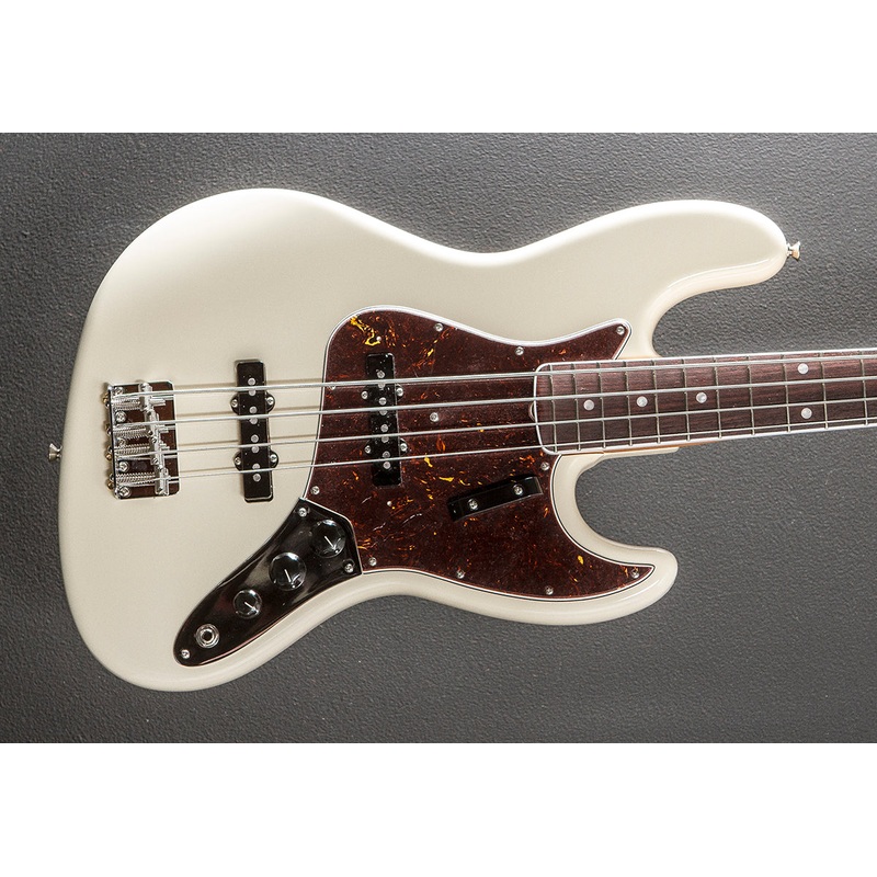 American Vintage II 1966 Jazz Bass – Olympic White