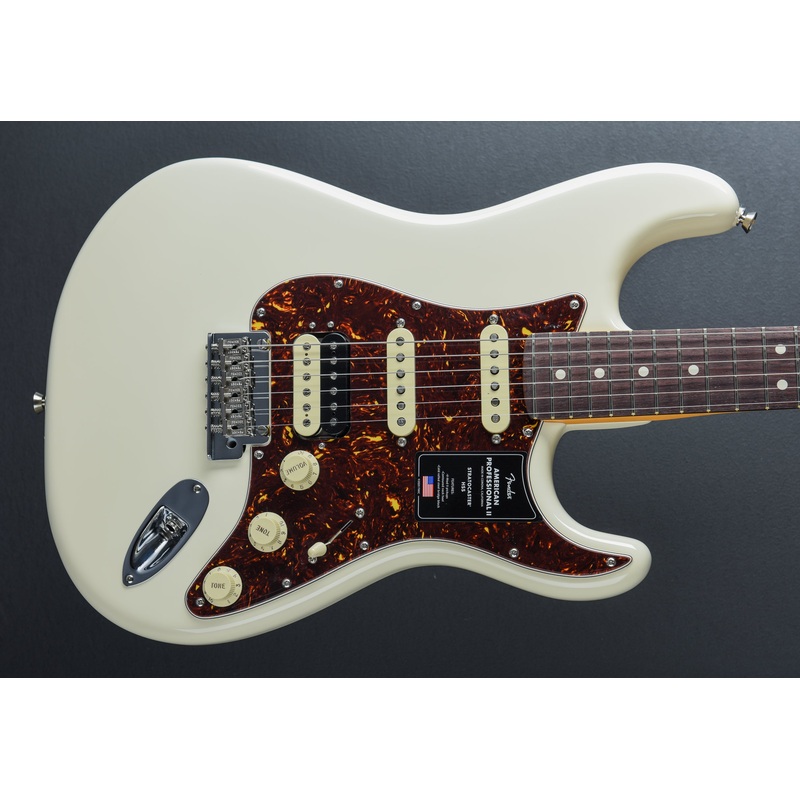 American Professional II Stratocaster HSS – Olympic White w/Rosewood