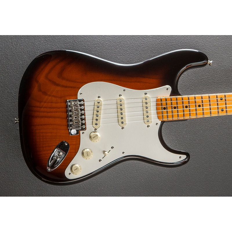 Stories Collection Eric Johnson 1954 Virginia Stratocaster