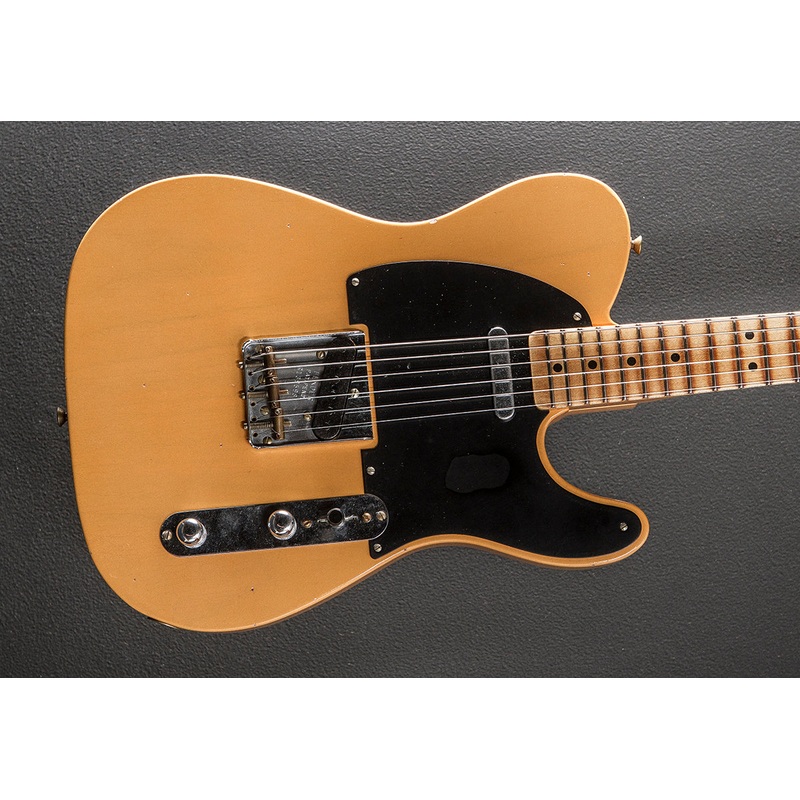 1952 Journeyman Relic Telecaster – Nocaster Blonde