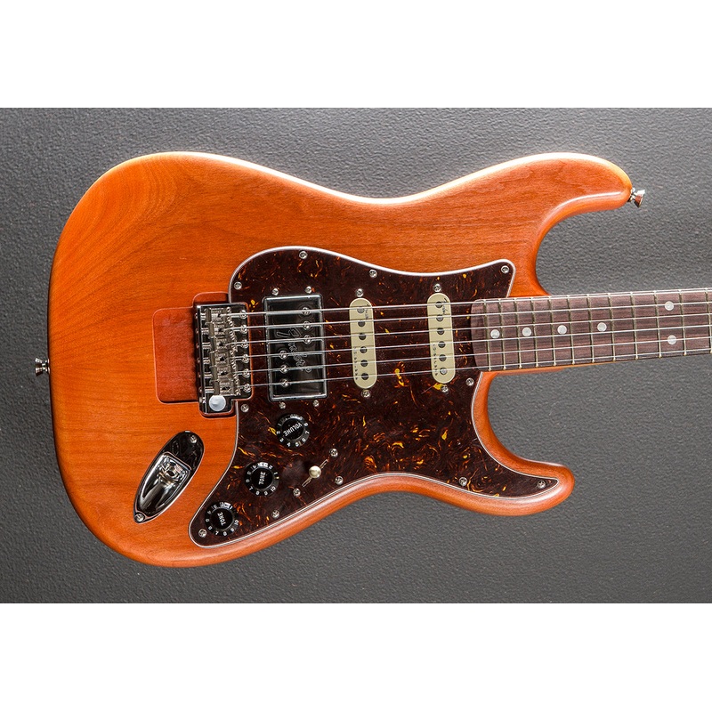 Used Michael Landau Coma Strat ’23