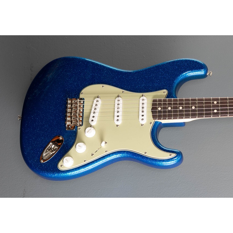 1963 NOS Stratocaster – Blue Sparkle