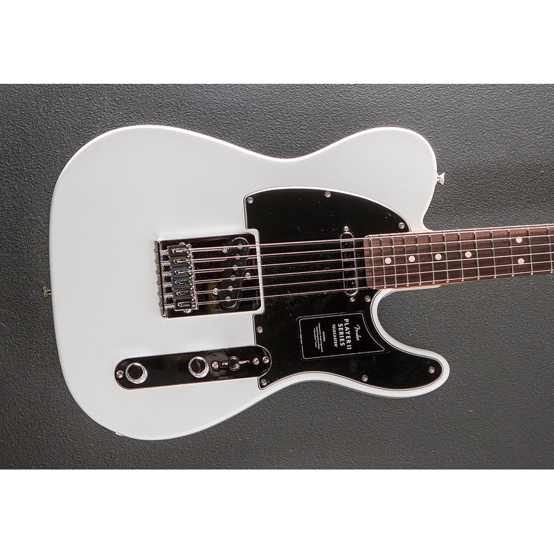 Player II Telecaster – Polar White w/Rosewood
