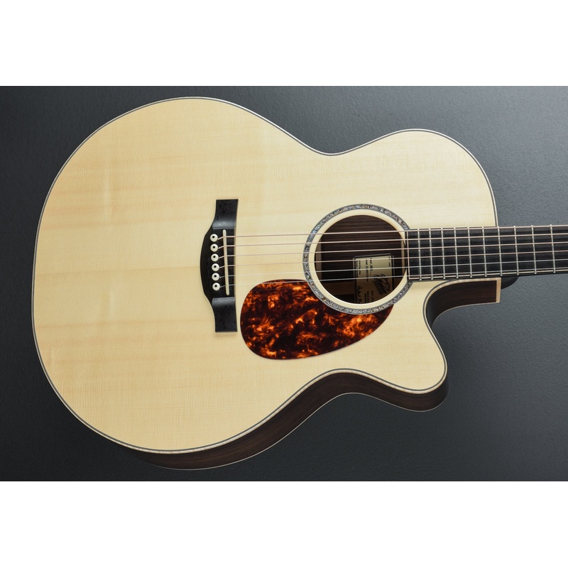 Small Jumbo with Cutaway, AAA Engelmann Spruce/Premium Indian Rosewood