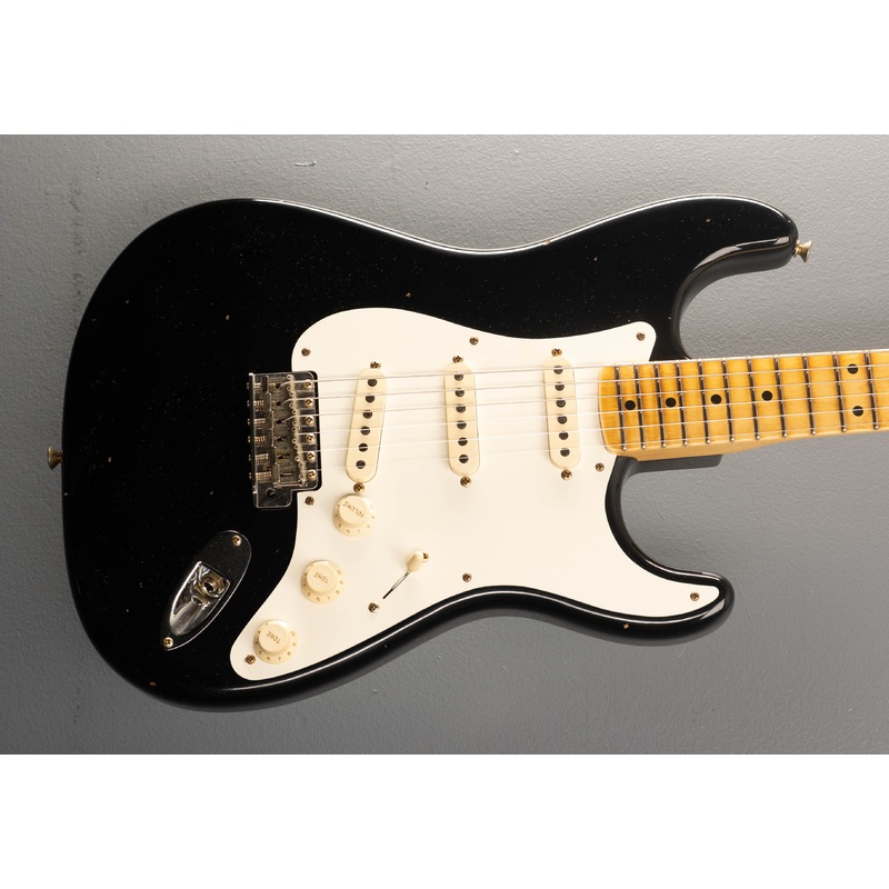 1957 Journeyman Relic Stratocaster – Black