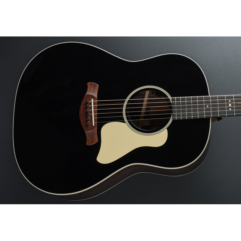 Gold Label 717e Blacktop