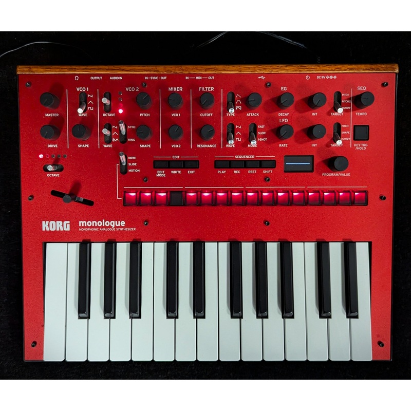 Monologue Monophonic Analog Synth