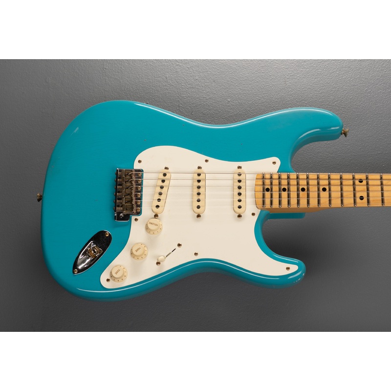 1957 Journeyman Relic Stratocaster – Taos Turquoise