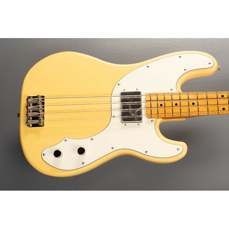 Classic Vibe Telecaster Bass – Vintage White