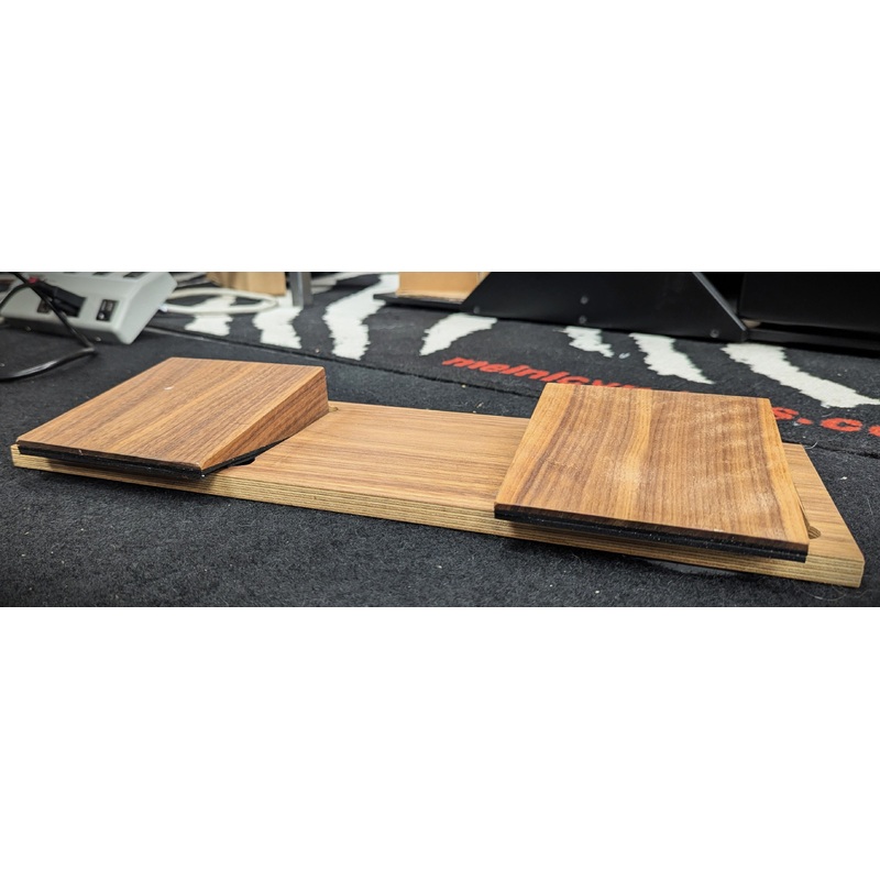 KC-01 Kick Cajon