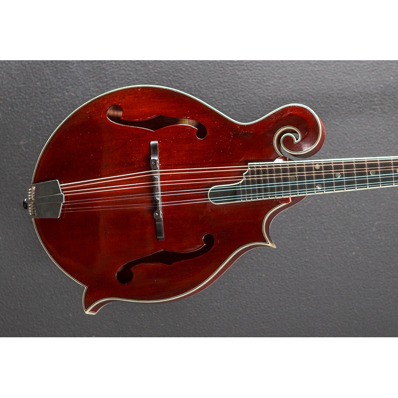 MD815/V-CLA Mandolin