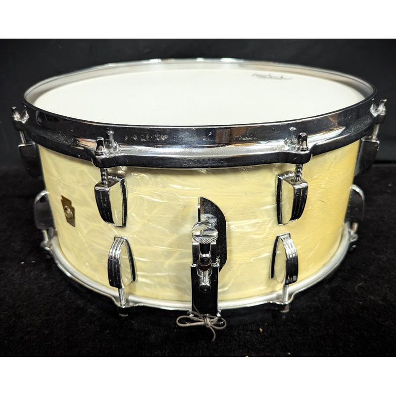 White Marine Pearl Player’s Snare Vintage 1960s