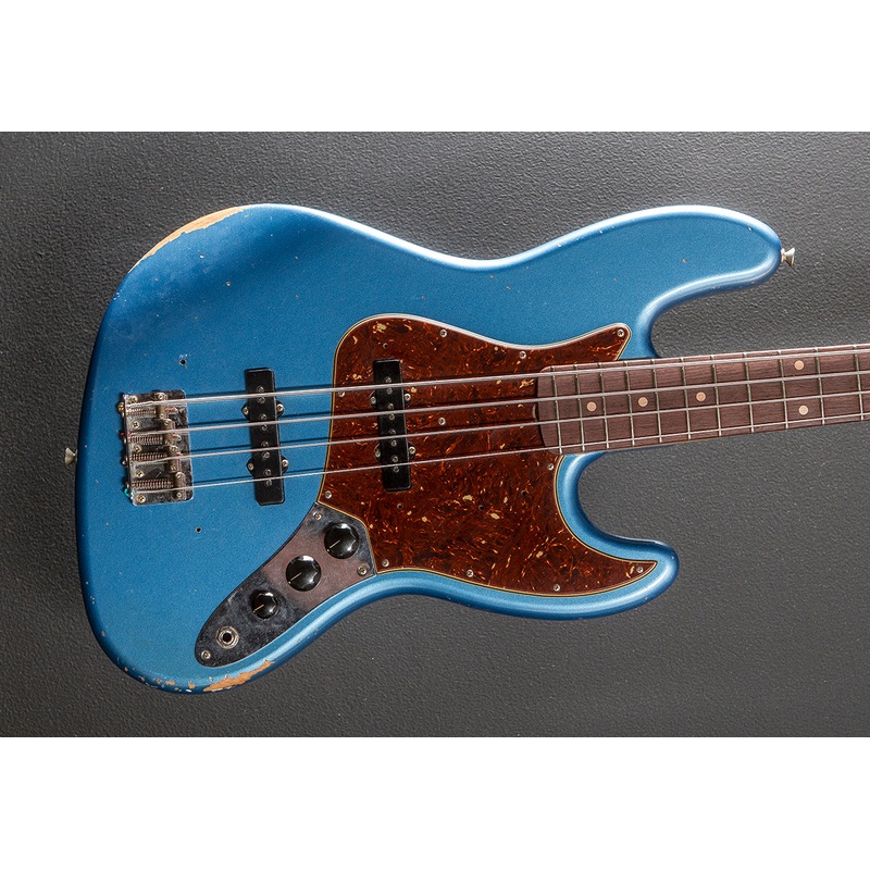 Used 1964 Relic Jazz Bass ’23