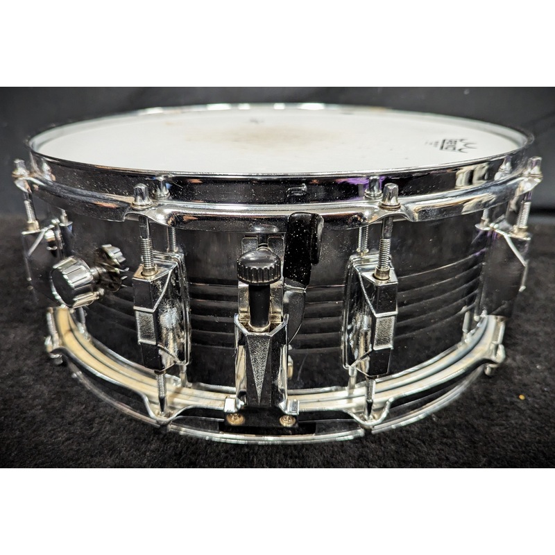 Student Model Snare