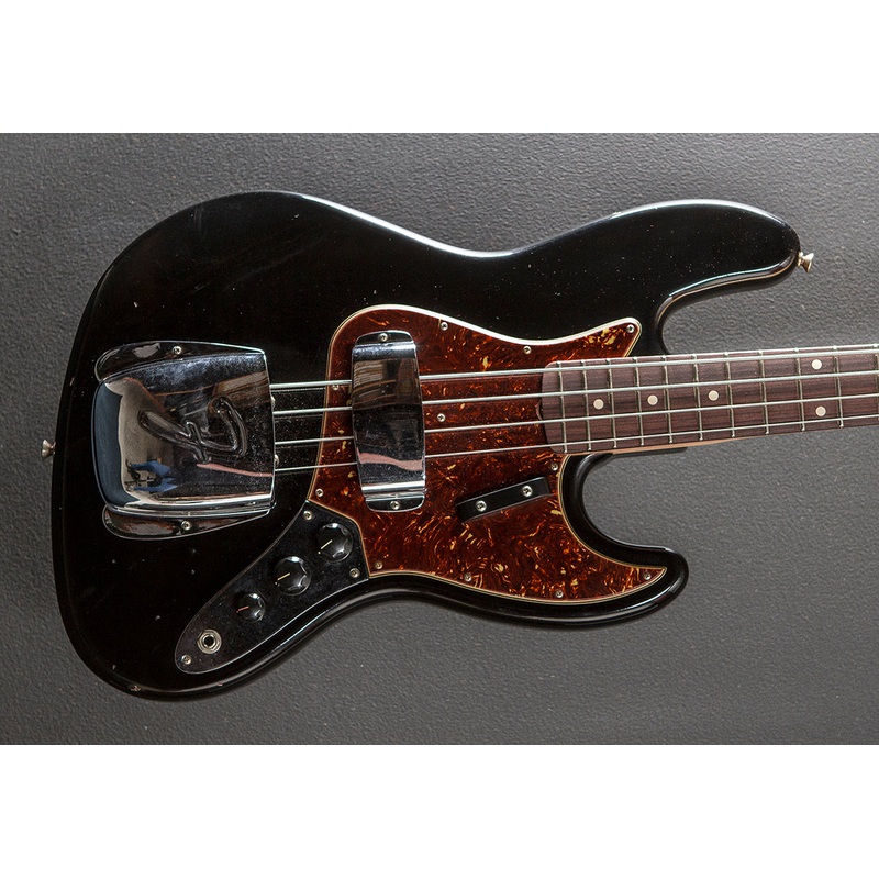 Used 1964 Journeyman Relic Jazz Bass ’23