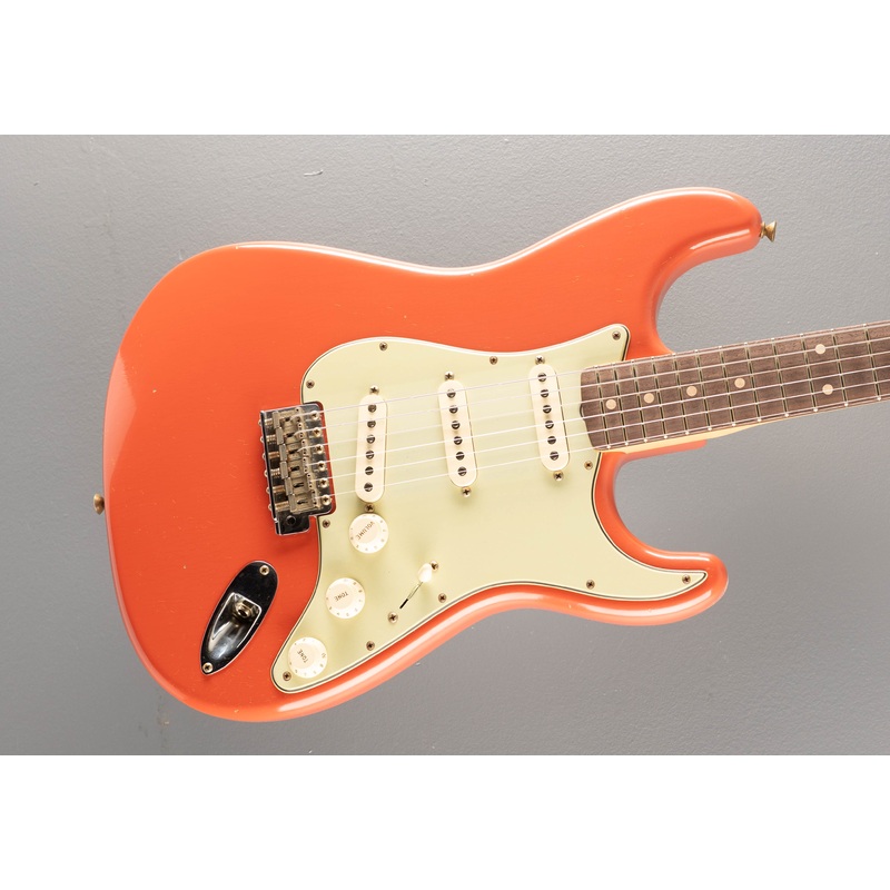 1960 Journeyman Relic Stratocaster – Tahitian Coral