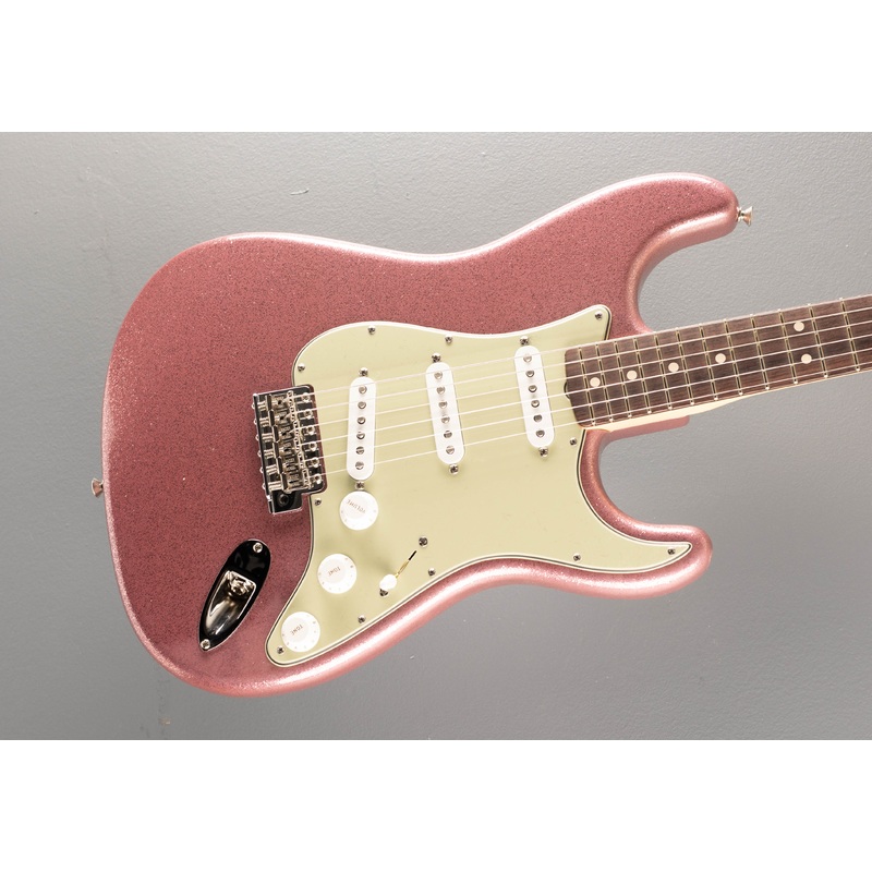 1963 NOS Stratocaster – Champagne Sparkle