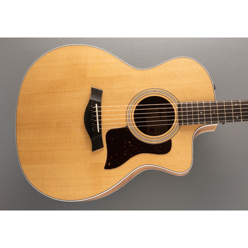 214CE Walnut, ’25