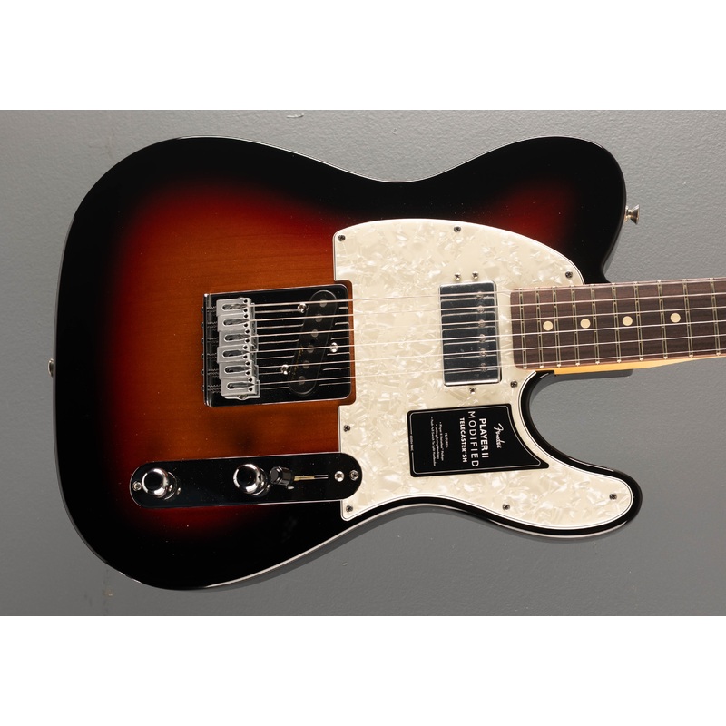 Player II Modified Telecaster SH – 3 Tone Sunburst