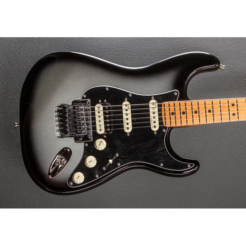 Used  Ultra Luxe Floyd Rose HSS Strat ’24