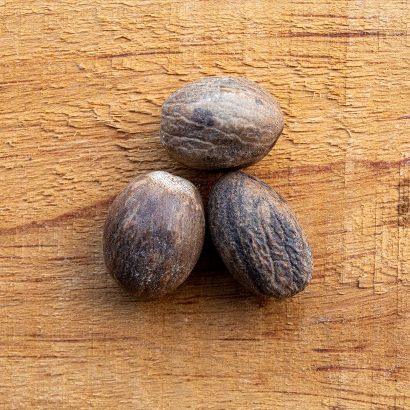 Nutmeg Whole (1/2 oz.)